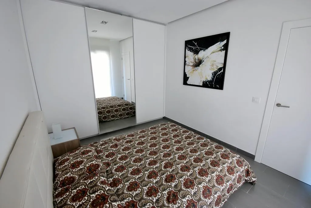 Gran Via Sdb Apartment Barcelona 0*,  Spain